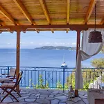 Sea Frame Holiday home