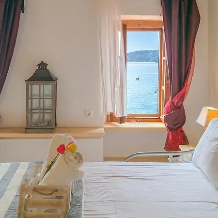 Sea Frame Skiathos