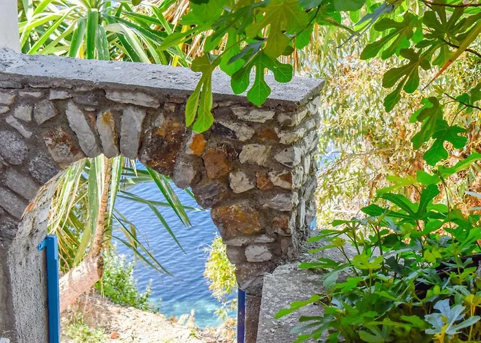 Sea Frame Holiday home *